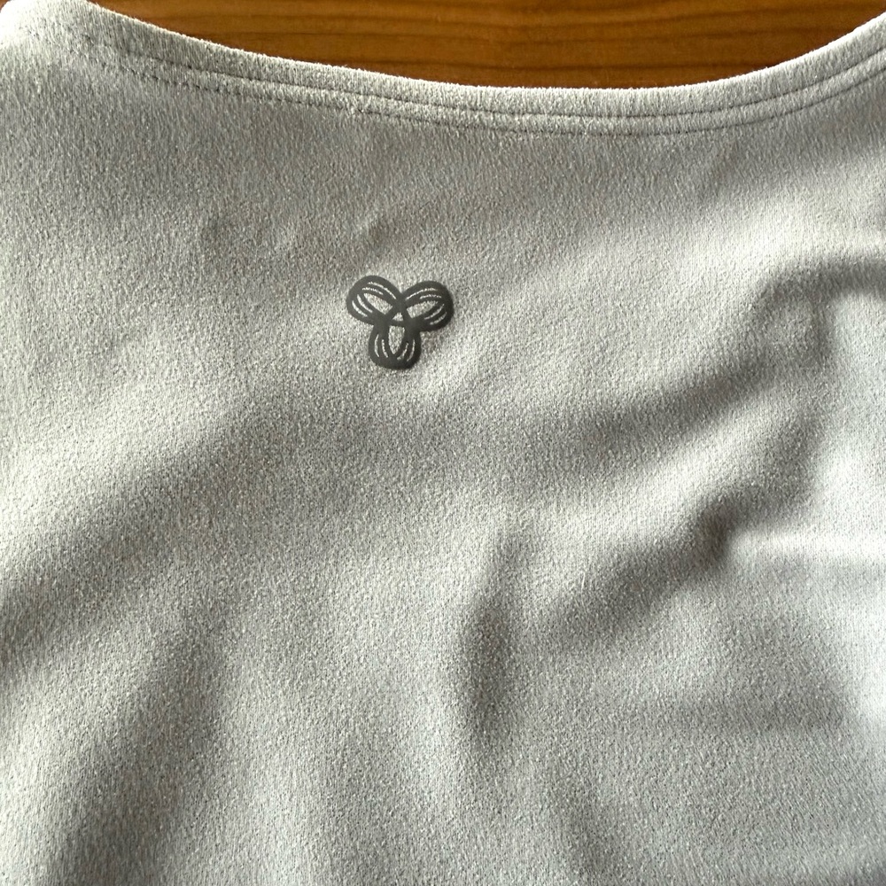 TNA Butter Essential Waist Longsleeve top size S - Picture 6 of 7
